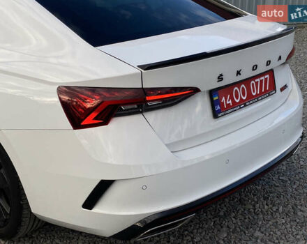Білий Шкода Октавія, об'ємом двигуна 2 л та пробігом 160 тис. км за 27999 $, фото 29 на Automoto.ua