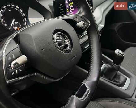 Білий Шкода Октавія, об'ємом двигуна 1.4 л та пробігом 117 тис. км за 18518 $, фото 13 на Automoto.ua