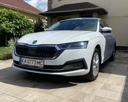 Белый Шкода Октавия, объемом двигателя 1.4 л и пробегом 57 тыс. км за 27500 $, фото 1 на Automoto.ua