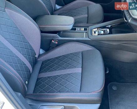 Білий Шкода Октавія, об'ємом двигуна 2 л та пробігом 160 тис. км за 27999 $, фото 53 на Automoto.ua