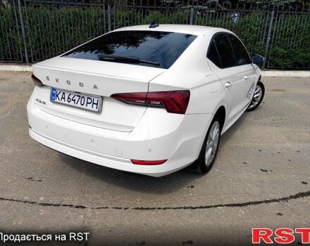 Белый Шкода Октавия, объемом двигателя 2 л и пробегом 111 тыс. км за 22000 $, фото 5 на Automoto.ua