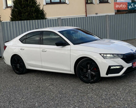 Білий Шкода Октавія, об'ємом двигуна 2 л та пробігом 160 тис. км за 27999 $, фото 14 на Automoto.ua