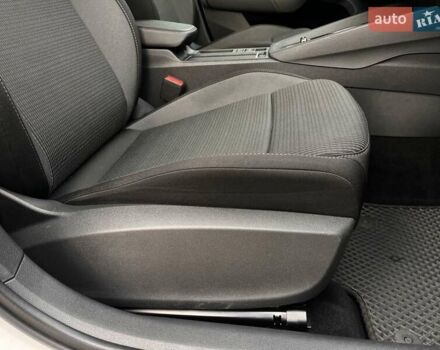 Білий Шкода Октавія, об'ємом двигуна 1.4 л та пробігом 124 тис. км за 19824 $, фото 33 на Automoto.ua