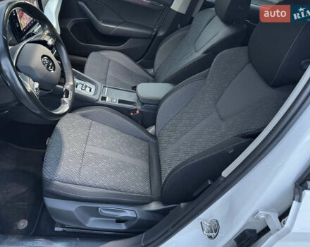 Белый Шкода Октавия, объемом двигателя 1.97 л и пробегом 243 тыс. км за 21500 $, фото 67 на Automoto.ua