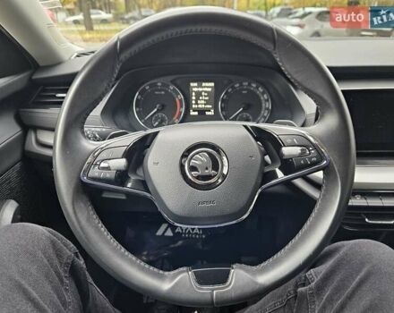 Белый Шкода Октавия, объемом двигателя 1.4 л и пробегом 68 тыс. км за 21890 $, фото 37 на Automoto.ua