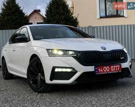 Білий Шкода Октавія, об'ємом двигуна 2 л та пробігом 160 тис. км за 27999 $, фото 15 на Automoto.ua