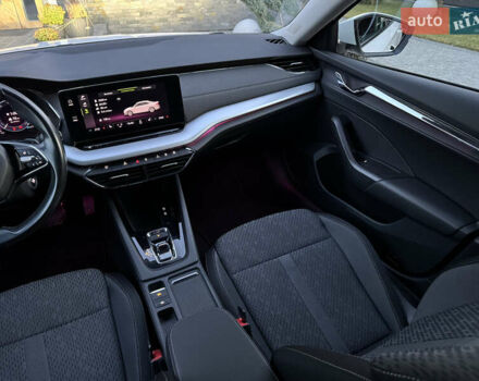 Белый Шкода Октавия, объемом двигателя 1.97 л и пробегом 243 тыс. км за 21500 $, фото 84 на Automoto.ua