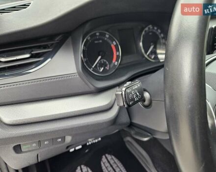 Белый Шкода Октавия, объемом двигателя 1.4 л и пробегом 68 тыс. км за 21890 $, фото 19 на Automoto.ua