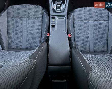 Белый Шкода Октавия, объемом двигателя 1.97 л и пробегом 243 тыс. км за 21500 $, фото 70 на Automoto.ua