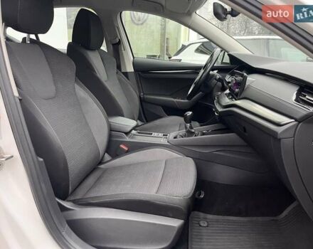 Білий Шкода Октавія, об'ємом двигуна 1.4 л та пробігом 117 тис. км за 18518 $, фото 33 на Automoto.ua