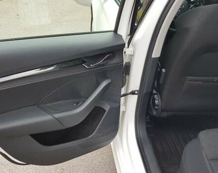 Білий Шкода Октавія, об'ємом двигуна 1.4 л та пробігом 121 тис. км за 18950 $, фото 12 на Automoto.ua
