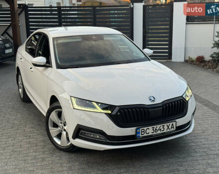 Белый Шкода Октавия, объемом двигателя 1.97 л и пробегом 243 тыс. км за 21500 $, фото 2 на Automoto.ua