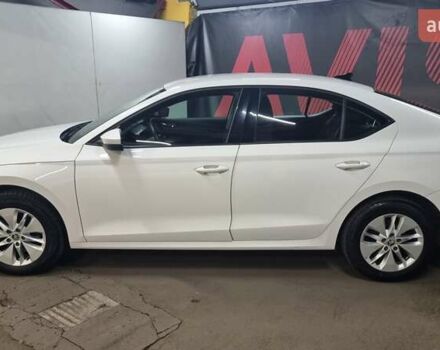 Белый Шкода Октавия, объемом двигателя 1.4 л и пробегом 119 тыс. км за 17500 $, фото 2 на Automoto.ua