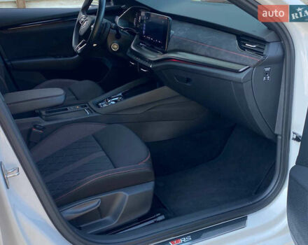 Білий Шкода Октавія, об'ємом двигуна 2 л та пробігом 160 тис. км за 27999 $, фото 52 на Automoto.ua