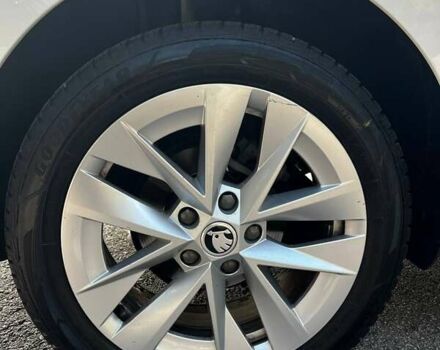 Білий Шкода Октавія, об'ємом двигуна 1.4 л та пробігом 167 тис. км за 17500 $, фото 11 на Automoto.ua