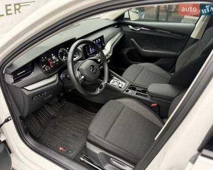 Белый Шкода Октавия, объемом двигателя 1.4 л и пробегом 17 тыс. км за 19900 $, фото 19 на Automoto.ua