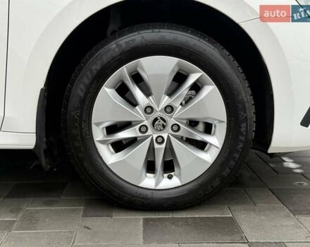 Белый Шкода Октавия, объемом двигателя 1.4 л и пробегом 17 тыс. км за 19900 $, фото 13 на Automoto.ua