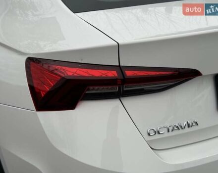 Белый Шкода Октавия, объемом двигателя 1.4 л и пробегом 17 тыс. км за 19900 $, фото 7 на Automoto.ua