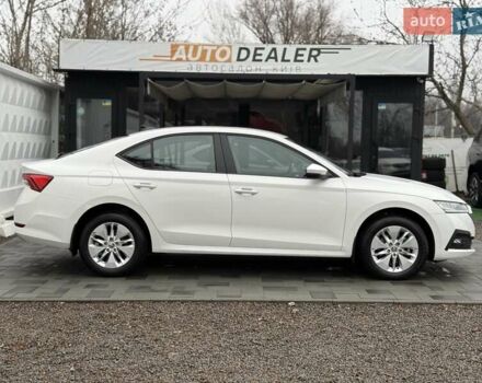 Белый Шкода Октавия, объемом двигателя 1.4 л и пробегом 17 тыс. км за 19900 $, фото 12 на Automoto.ua