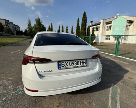 Белый Шкода Октавия, объемом двигателя 1.4 л и пробегом 64 тыс. км за 22500 $, фото 4 на Automoto.ua