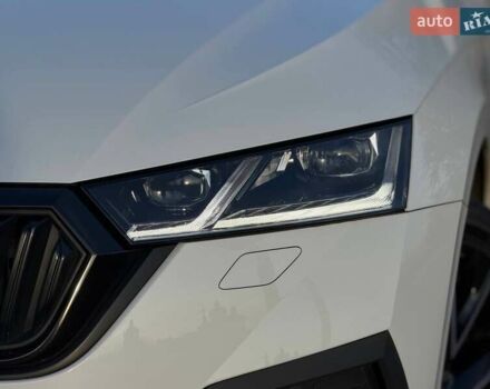 Білий Шкода Октавія, об'ємом двигуна 1.97 л та пробігом 55 тис. км за 33000 $, фото 5 на Automoto.ua