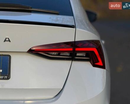 Білий Шкода Октавія, об'ємом двигуна 1.97 л та пробігом 55 тис. км за 33000 $, фото 22 на Automoto.ua