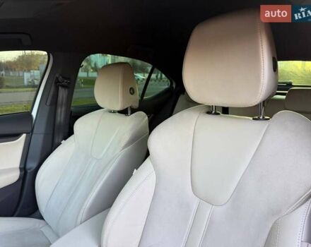 Білий Шкода Октавія, об'ємом двигуна 1.97 л та пробігом 55 тис. км за 33000 $, фото 41 на Automoto.ua