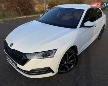 Білий Шкода Октавія, об'ємом двигуна 1.97 л та пробігом 55 тис. км за 33000 $, фото 10 на Automoto.ua