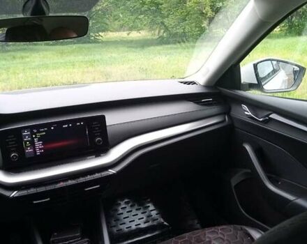 Белый Шкода Октавия, объемом двигателя 1.6 л и пробегом 19 тыс. км за 24999 $, фото 18 на Automoto.ua