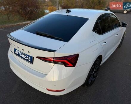 Білий Шкода Октавія, об'ємом двигуна 1.97 л та пробігом 55 тис. км за 33000 $, фото 26 на Automoto.ua