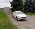 Белый Шкода Октавия, объемом двигателя 1.6 л и пробегом 19 тыс. км за 24999 $, фото 3 на Automoto.ua