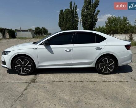 Белый Шкода Октавия, объемом двигателя 1.4 л и пробегом 8 тыс. км за 34850 $, фото 4 на Automoto.ua