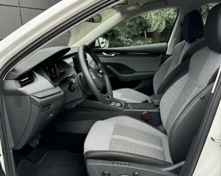 Шкода Октавия 2024 в Одессе на Automoto.ua Белый Шкода Октавия, объемом двигателя 1.5 л и пробегом 1 тыс. км за 37000 $, фото 20 на Automoto.ua