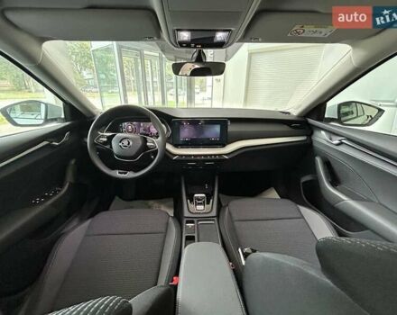 Белый Шкода Октавия, объемом двигателя 1.4 л и пробегом 2 тыс. км за 27600 $, фото 6 на Automoto.ua