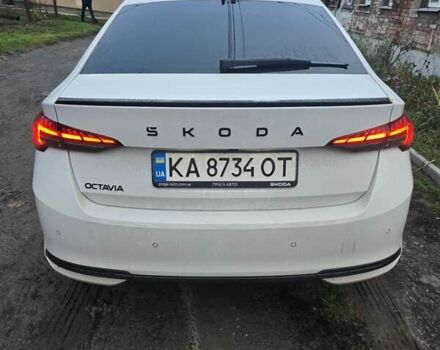 Белый Шкода Октавия, объемом двигателя 1.4 л и пробегом 12 тыс. км за 32000 $, фото 3 на Automoto.ua