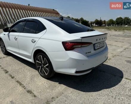 Белый Шкода Октавия, объемом двигателя 1.4 л и пробегом 8 тыс. км за 34850 $, фото 8 на Automoto.ua