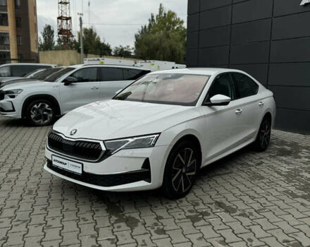 Шкода Октавия 2024 в Одессе на Automoto.ua Белый Шкода Октавия, объемом двигателя 1.5 л и пробегом 1 тыс. км за 37000 $, фото 3 на Automoto.ua