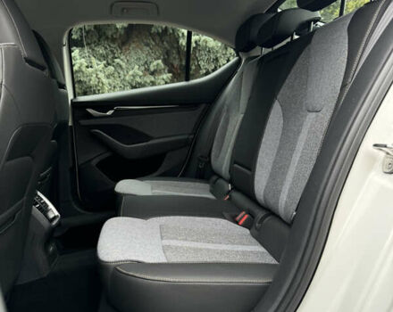 Шкода Октавия 2024 в Одессе на Automoto.ua Белый Шкода Октавия, объемом двигателя 1.5 л и пробегом 1 тыс. км за 37000 $, фото 29 на Automoto.ua