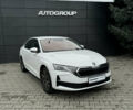 Шкода Октавия 2024 в Одессе на Automoto.ua Белый Шкода Октавия, объемом двигателя 1.5 л и пробегом 1 тыс. км за 37000 $, фото 2 на Automoto.ua