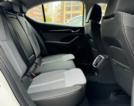 Шкода Октавия 2024 в Одессе на Automoto.ua Белый Шкода Октавия, объемом двигателя 1.5 л и пробегом 1 тыс. км за 37000 $, фото 40 на Automoto.ua