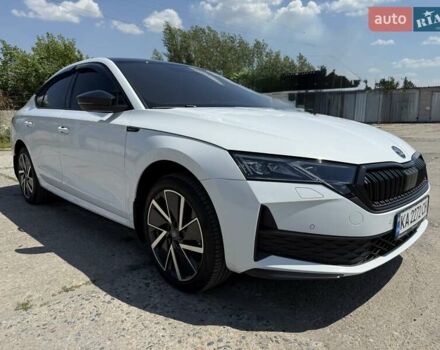 Белый Шкода Октавия, объемом двигателя 1.4 л и пробегом 8 тыс. км за 34850 $, фото 16 на Automoto.ua