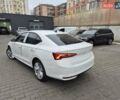 Білий Шкода Октавія, об'ємом двигуна 1.5 л та пробігом 15 тис. км за 33900 $, фото 5 на Automoto.ua