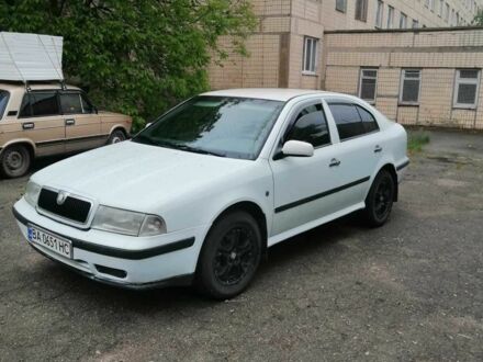 Шкода Октавія 1997 у Дніпро (Дніпропетровську) на Automoto.ua Білий Шкода Октавія, об'ємом двигуна 1.6 л та пробігом 150 тис. км за 3700 $, фото 1 на Automoto.ua