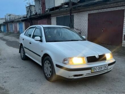 Белый Шкода Октавия, объемом двигателя 1.6 л и пробегом 300 тыс. км за 2450 $, фото 1 на Automoto.ua