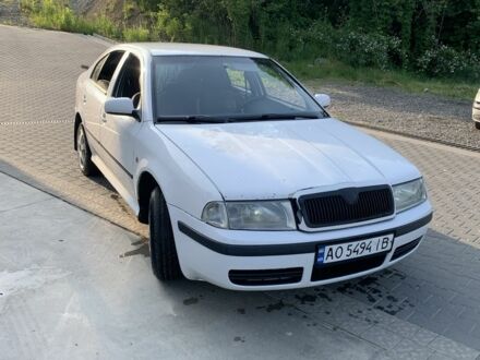 Шкода Октавия 2000 в Мукачеве на Automoto.ua Белый Шкода Октавия, объемом двигателя 1.9 л и пробегом 392 тыс. км за 3700 $, фото 1 на Automoto.ua