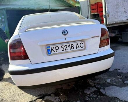 Білий Шкода Октавія, об'ємом двигуна 1.8 л та пробігом 500 тис. км за 4200 $, фото 1 на Automoto.ua