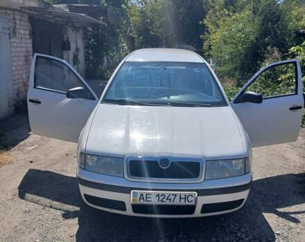 Білий Шкода Октавія, об'ємом двигуна 1.6 л та пробігом 325 тис. км за 3500 $, фото 1 на Automoto.ua