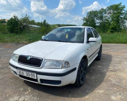 Білий Шкода Октавія, об'ємом двигуна 1.6 л та пробігом 412 тис. км за 1850 $, фото 1 на Automoto.ua