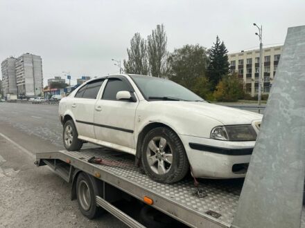 Шкода Октавия 2003 в Синельниковом на Automoto.ua Белый Шкода Октавия, объемом двигателя 1.6 л и пробегом 200 тыс. км за 1800 $, фото 1 на Automoto.ua