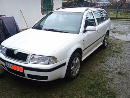Белый Шкода Октавия, объемом двигателя 1.9 л и пробегом 97 тыс. км за 4670 $, фото 1 на Automoto.ua